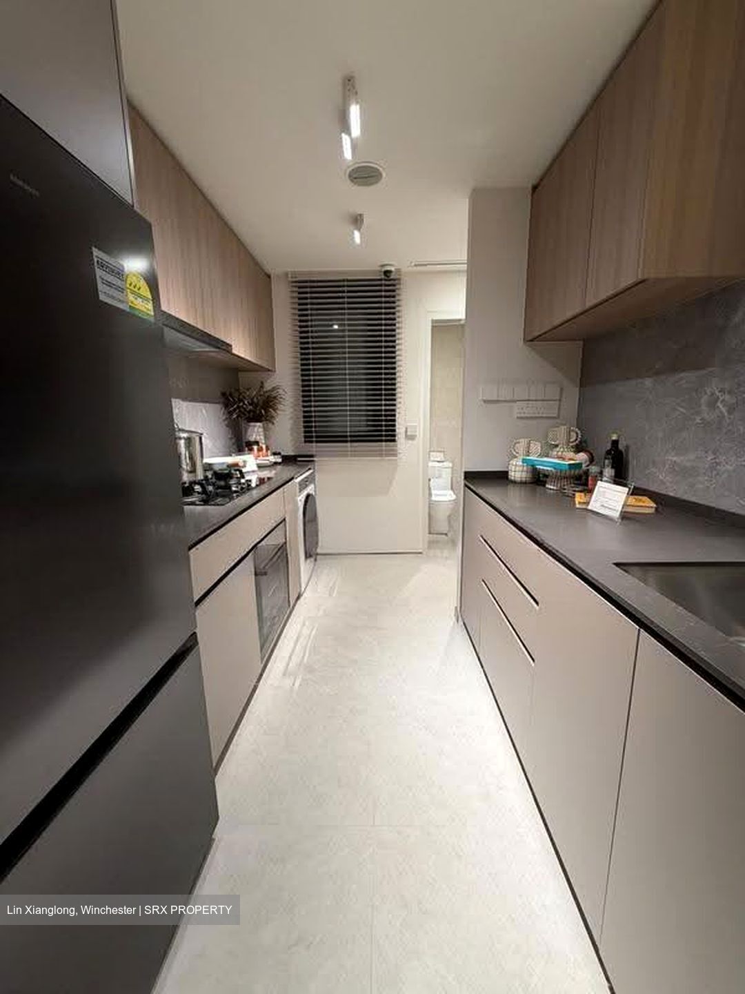 Lakeside Drive (D22), Condominium #633374911
